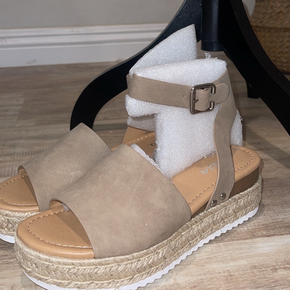 New sandal 👡